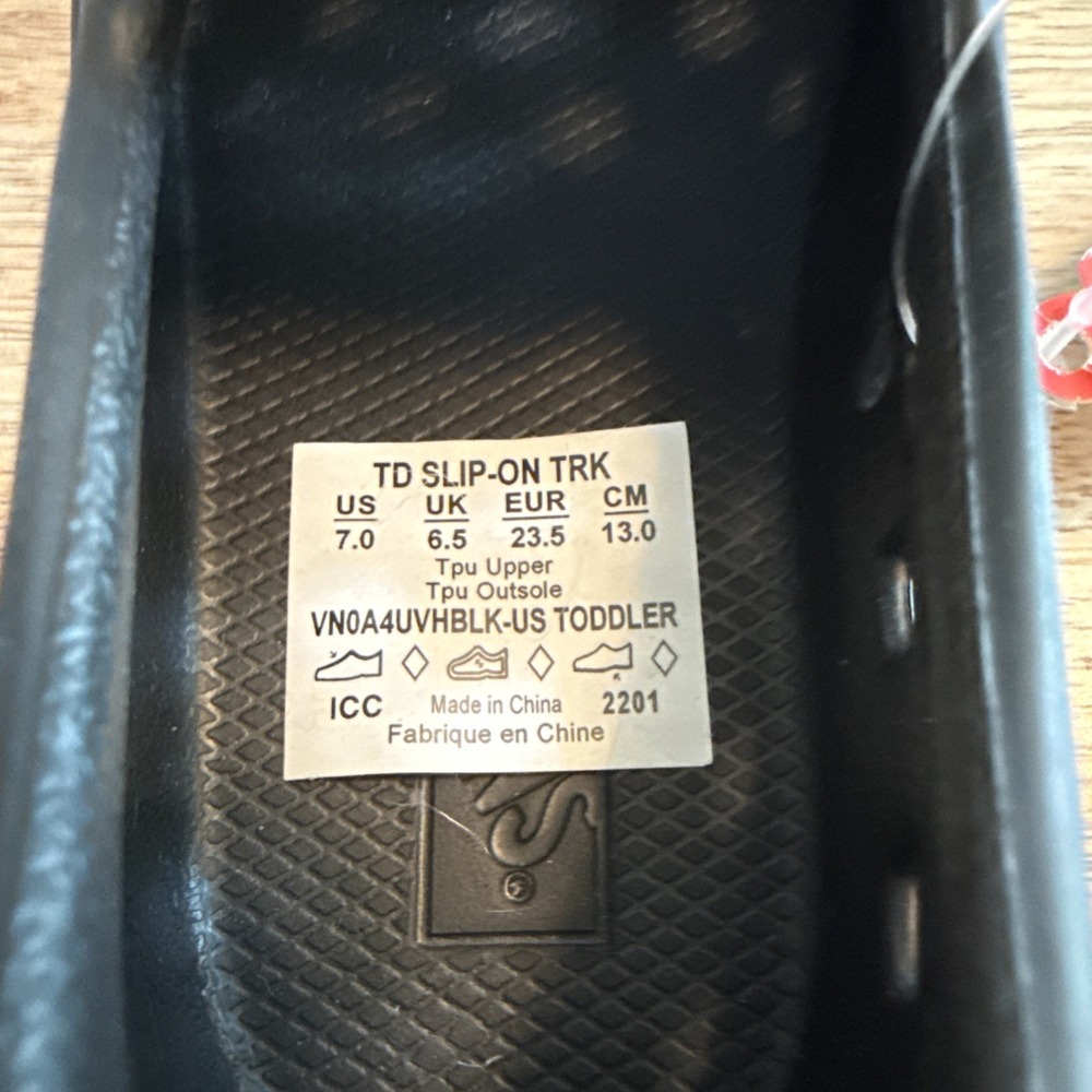 Vans Slip-On TRK Black Toddler Water Shoes VN0A4UVHBLK-US Size 7.0 NEW - Picture 11 of 12